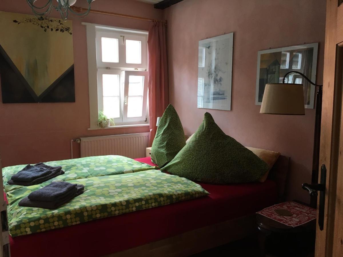 Sunshine Apartment *
